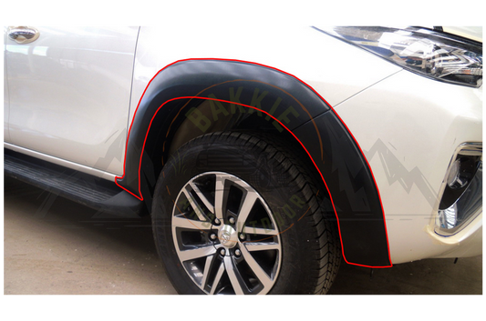 Toyota Fortuner 2016+ V1 Fender Flares Orange Peel Matt Black